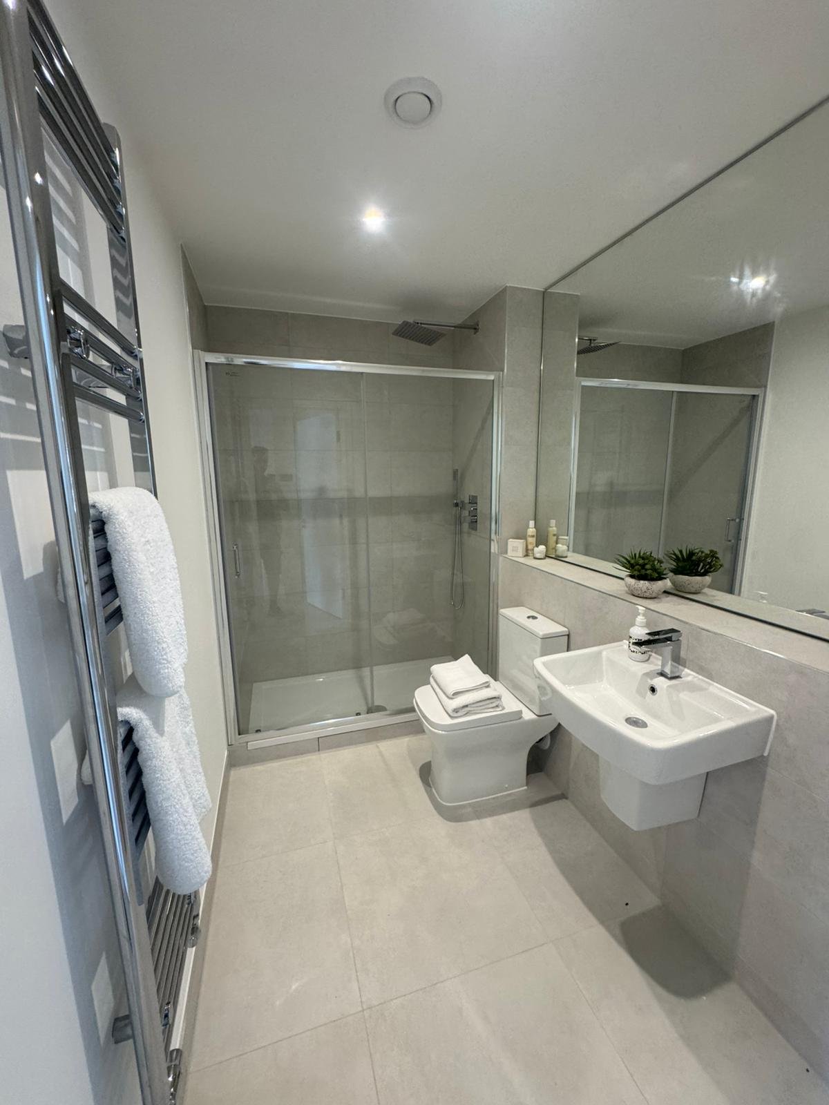 Bathroom — market-ready finish
